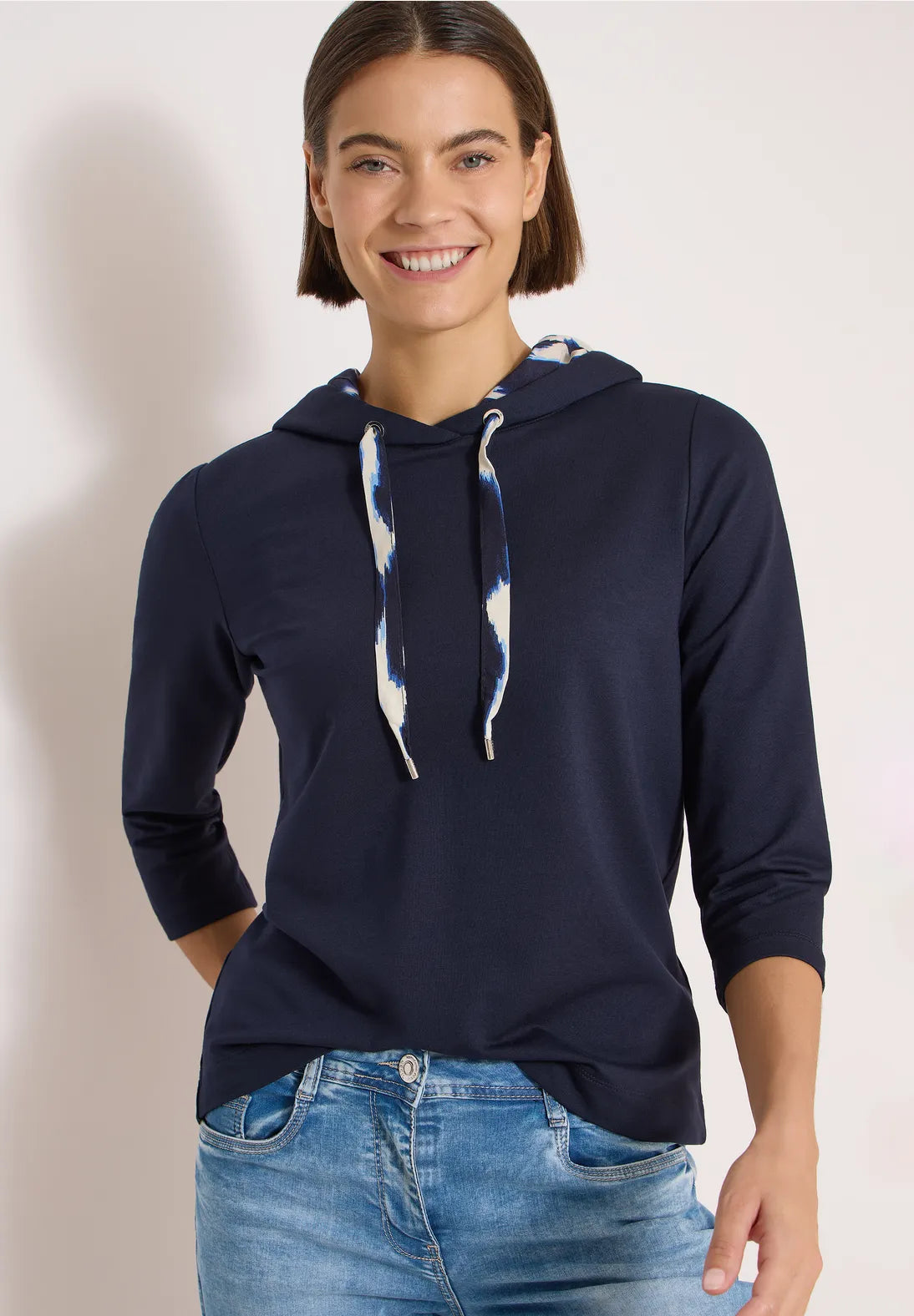 NICKY NAVY HOODIE