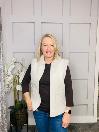 JUILA GILET