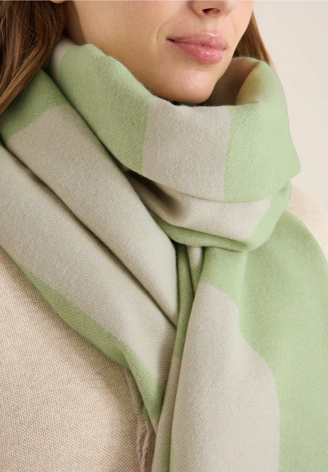 ALEX SCARF