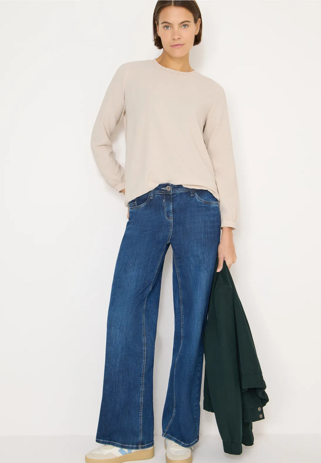 UNA BEIGE BLOUSE