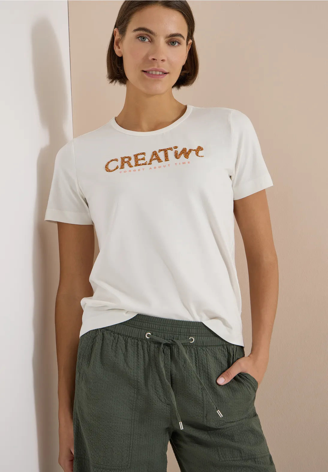 CARRIE WHITE TEE