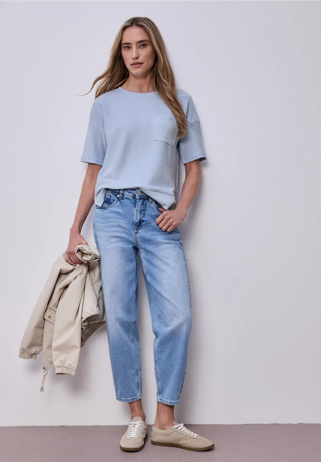 PHOBE BLUE TOP