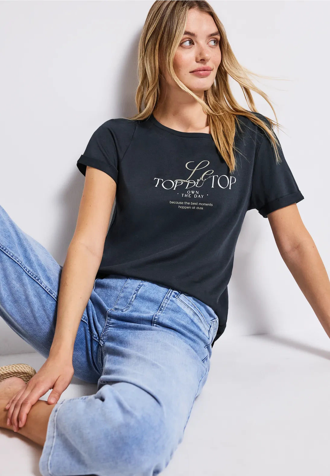 TOP NAVY TEE