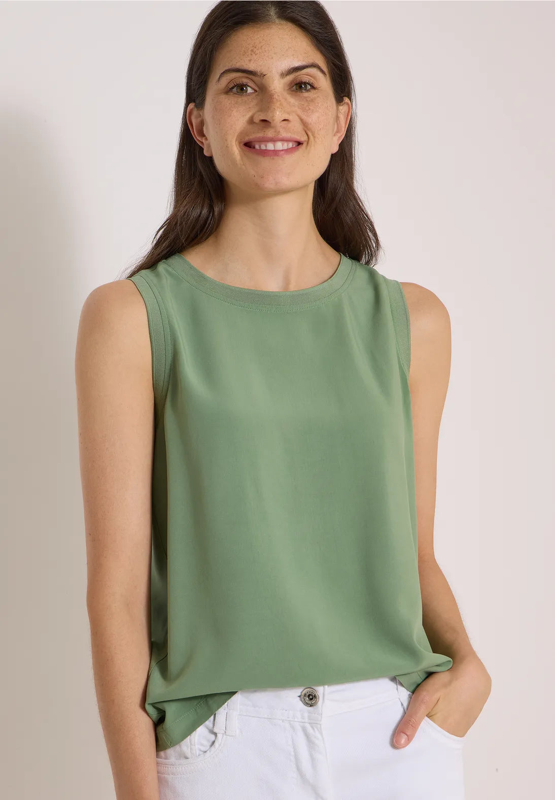 MINNA GREEN TOP