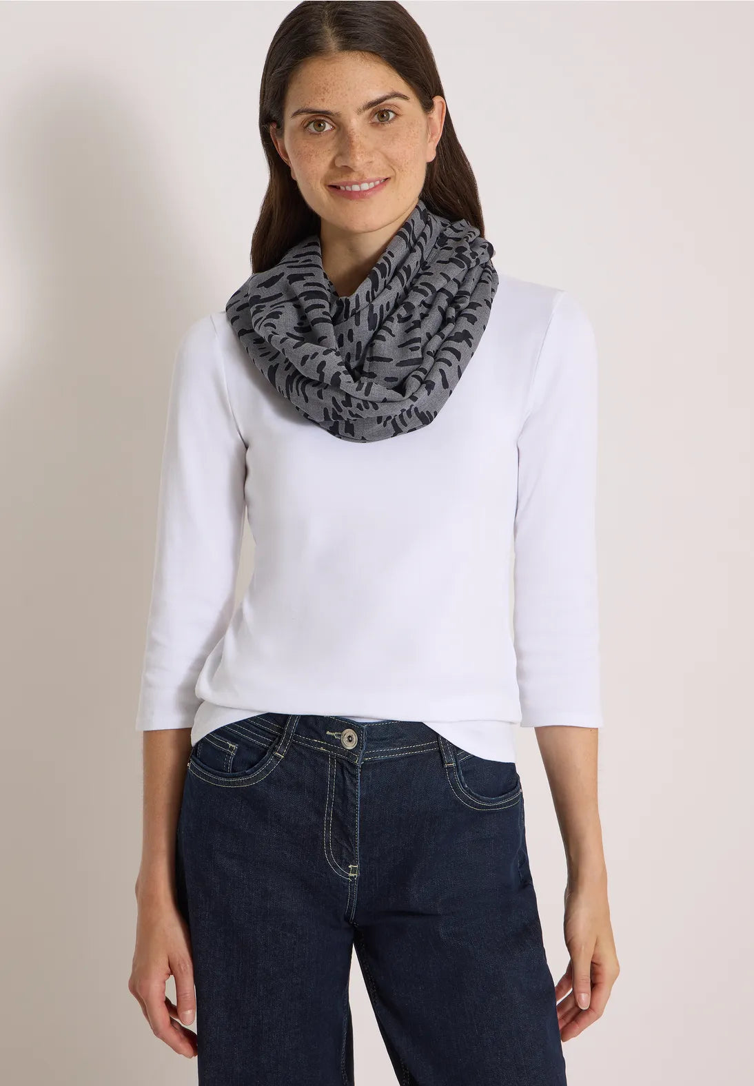 BELLA GREY SCARF