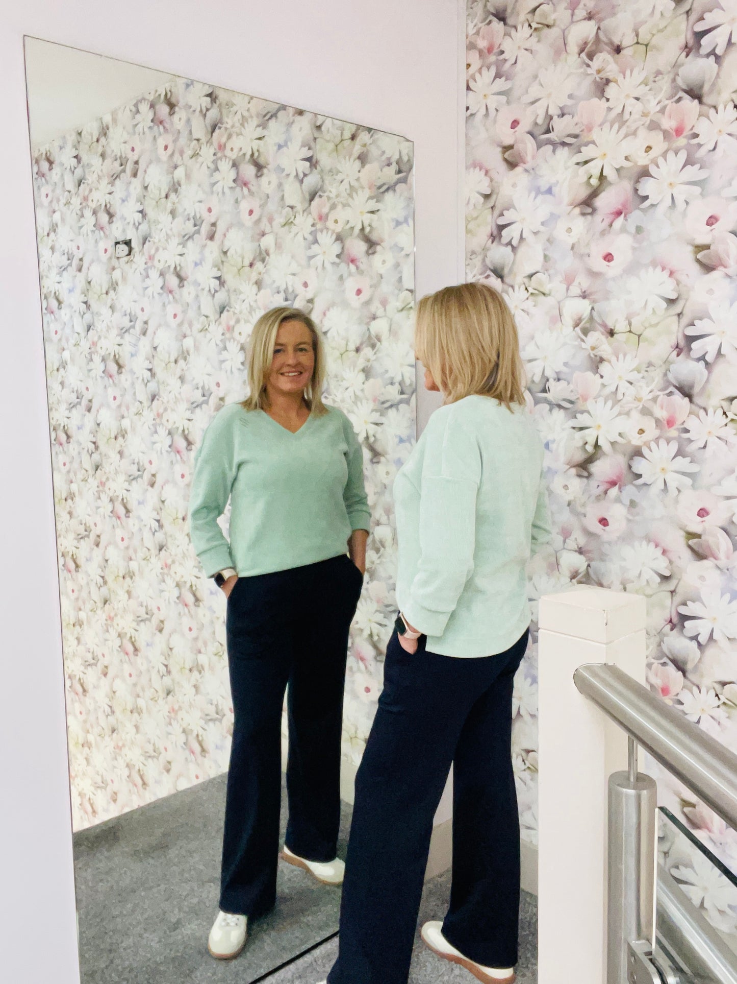 SASKIA MINT SWEATER