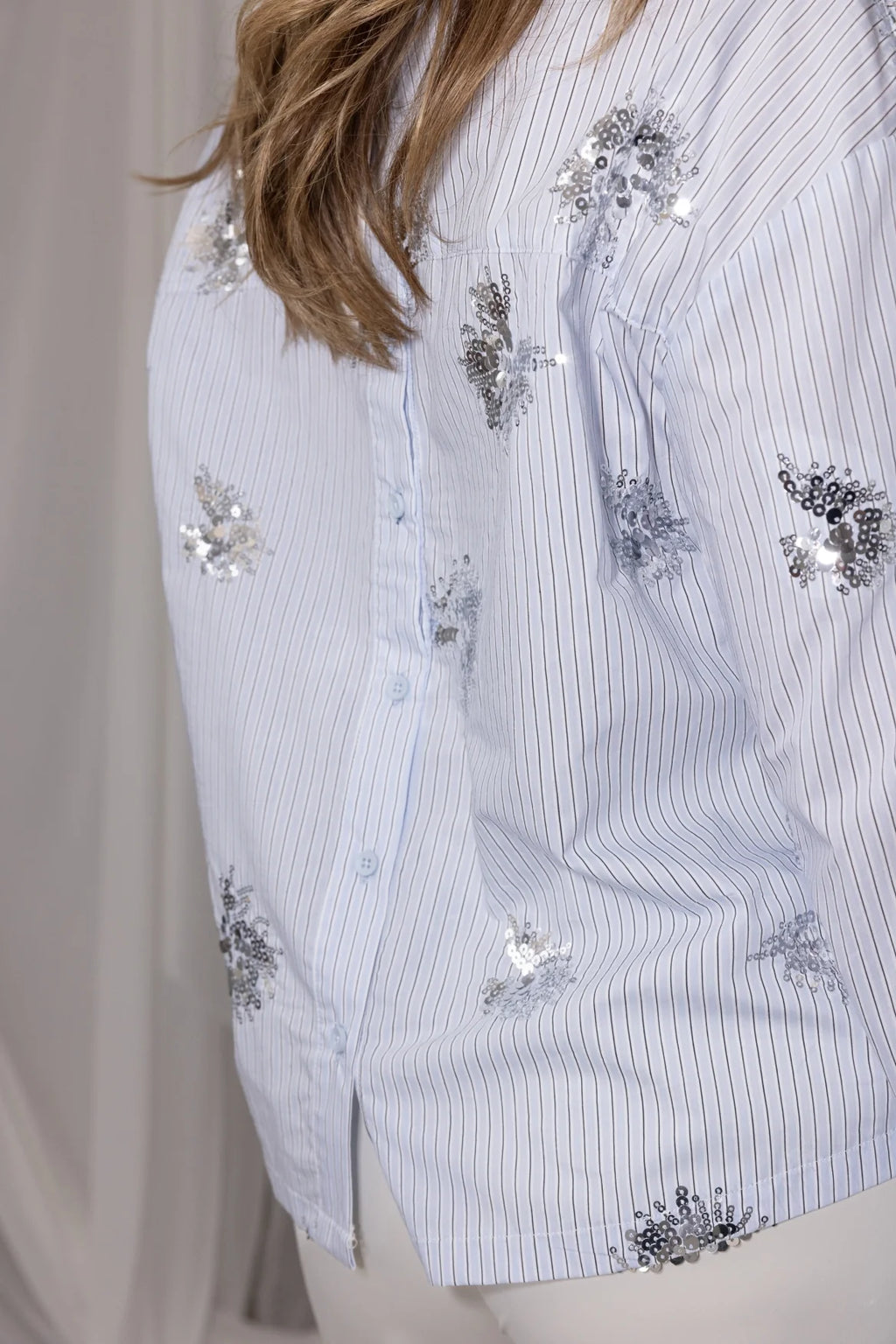 JINTHE BLOUSE