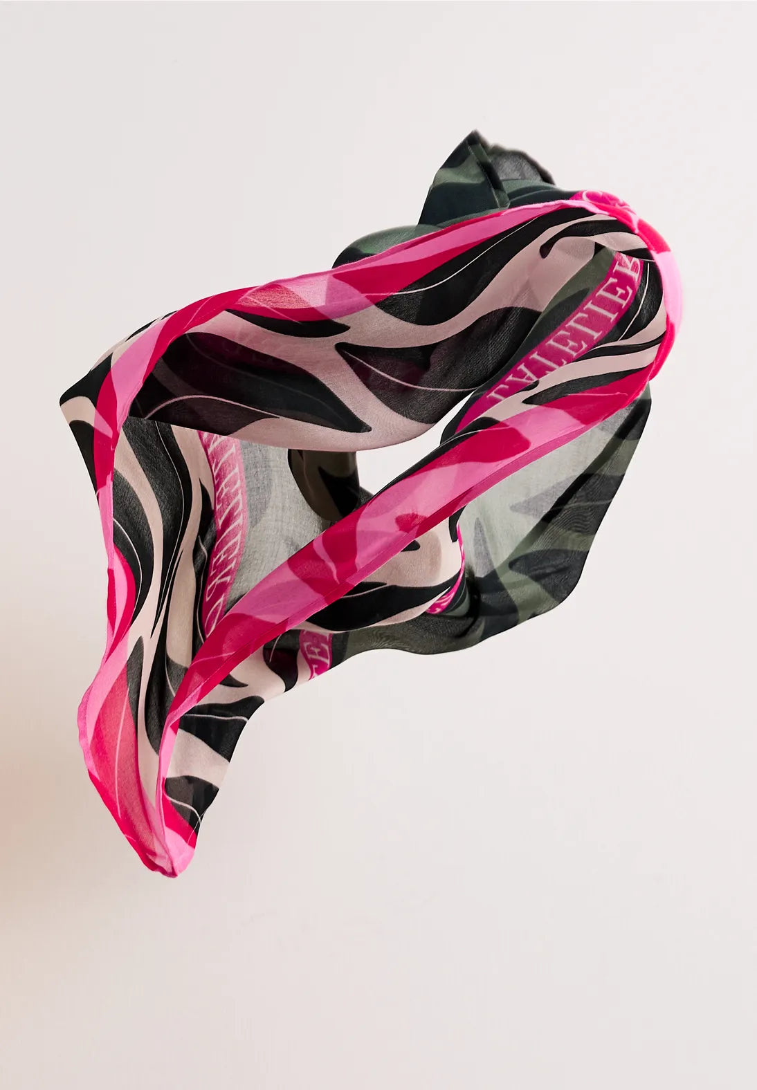 SANA LOOP SCARF