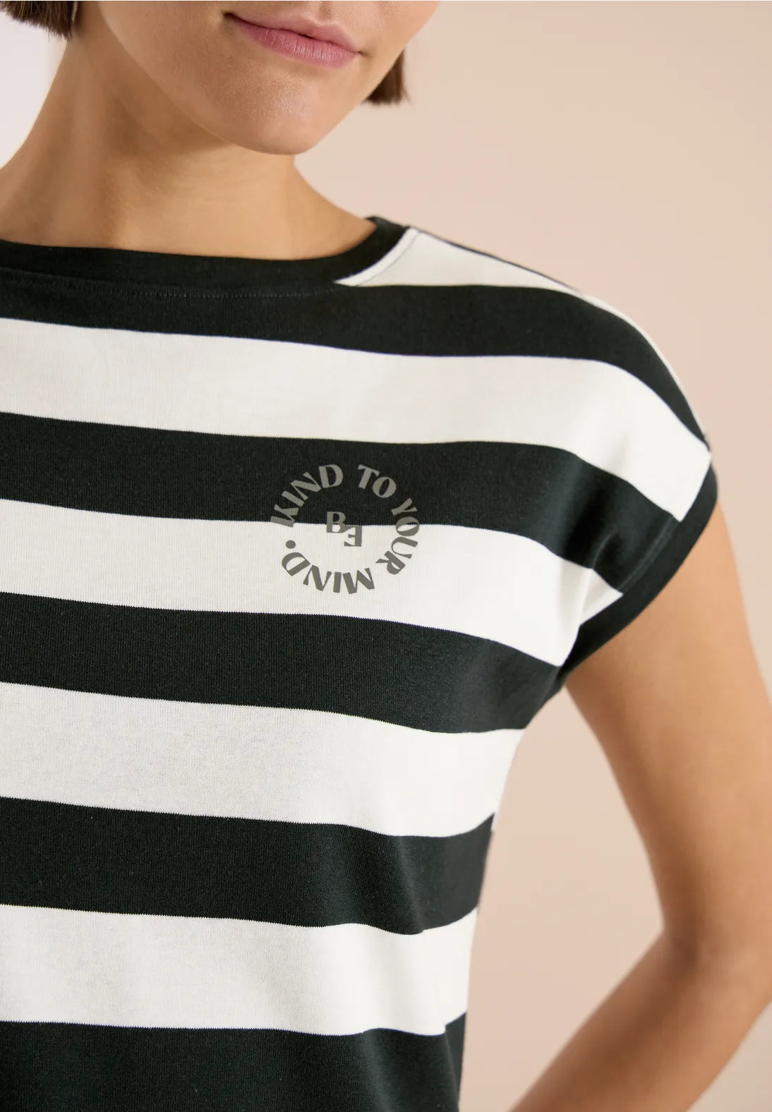 ANITA PALM  TEE