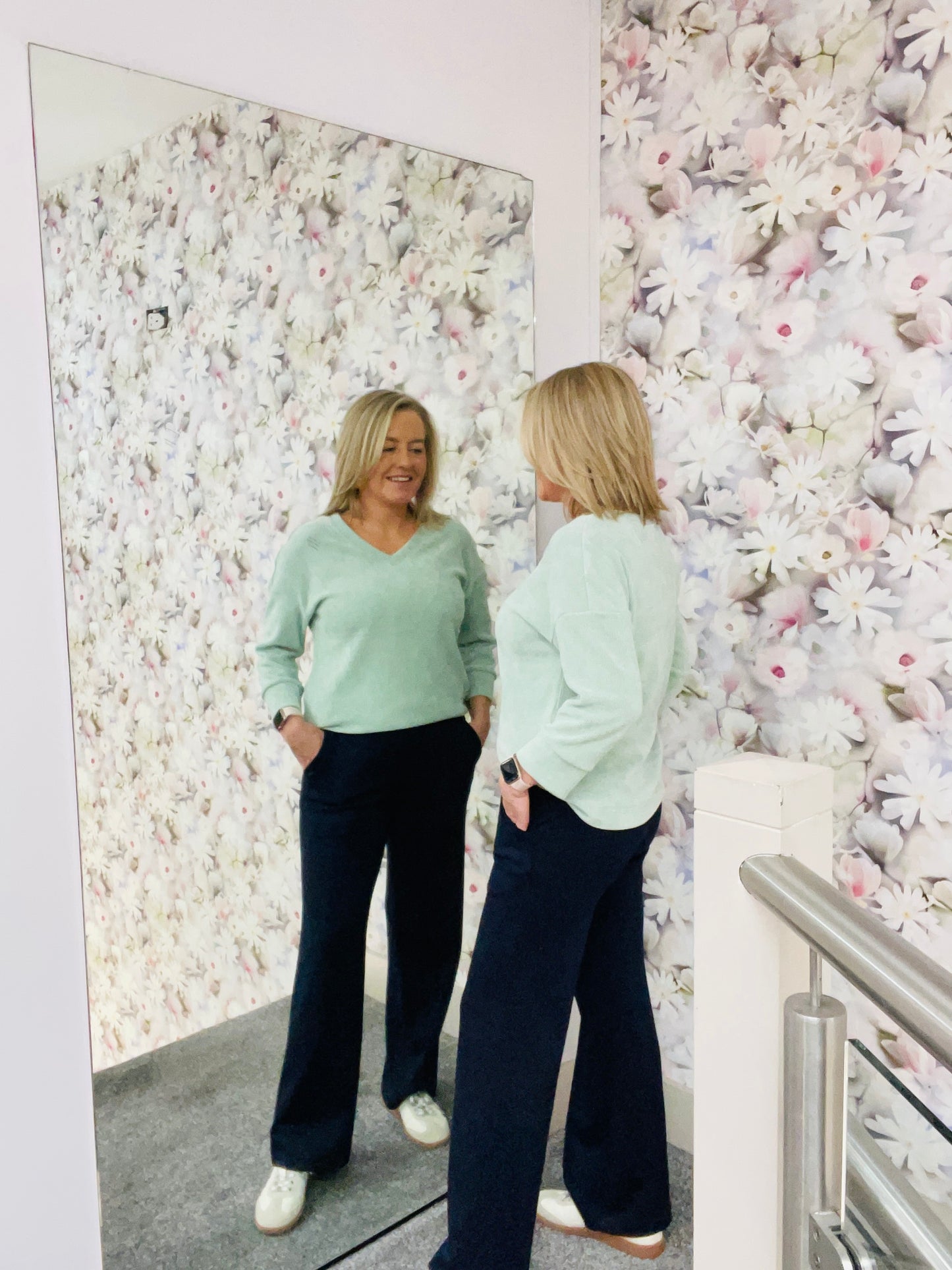 SASKIA MINT SWEATER