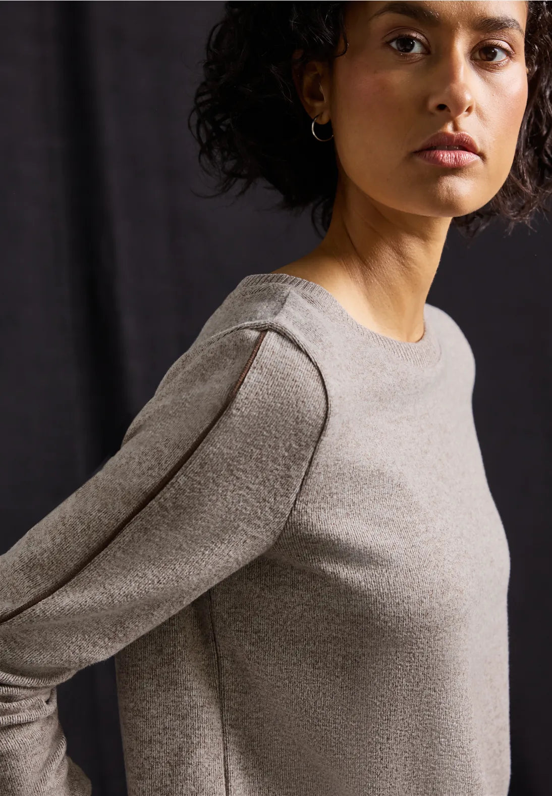 STACEY BROWN TOP