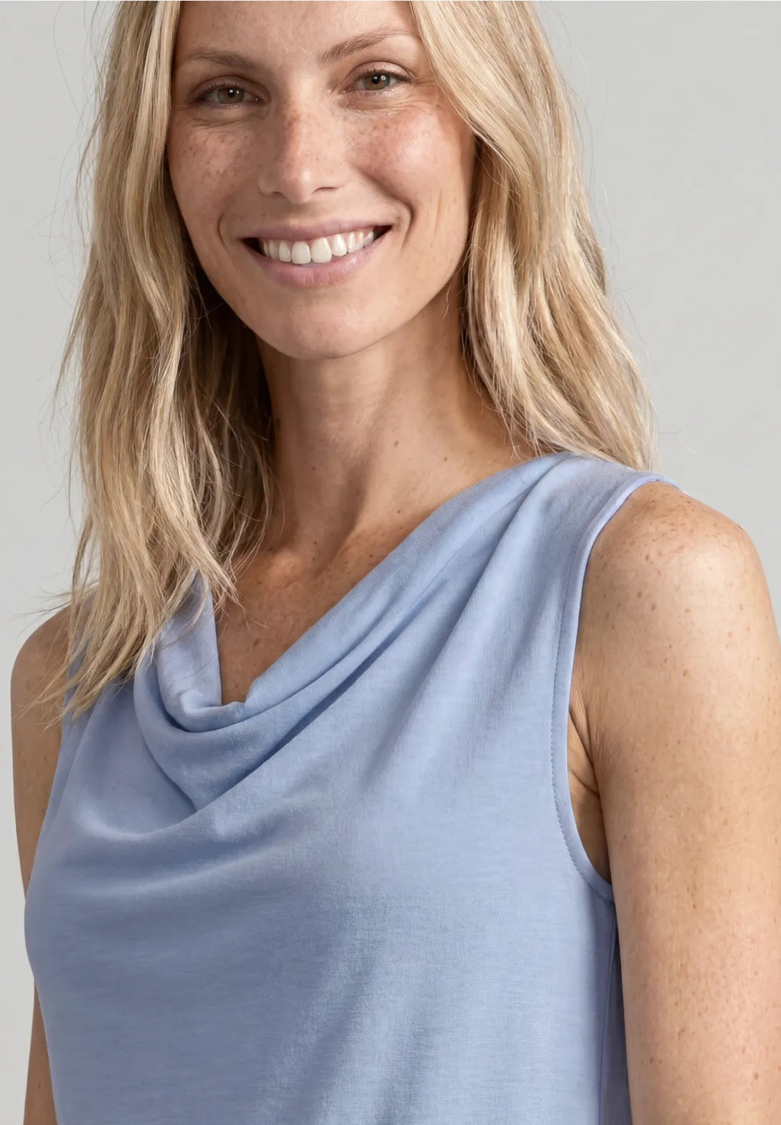 EIRA BLUE TOP
