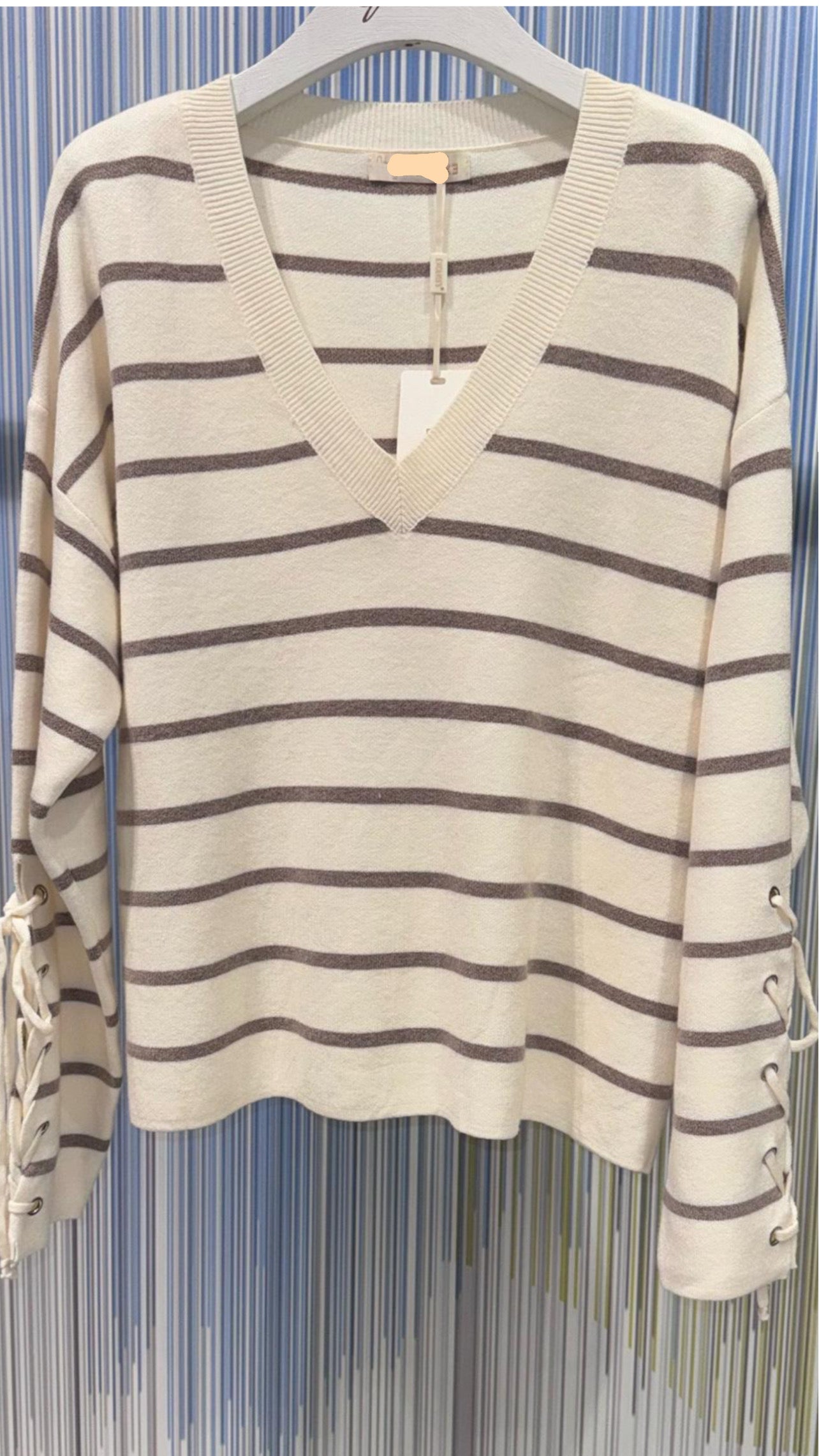 EZRA TAUPE SWEATER