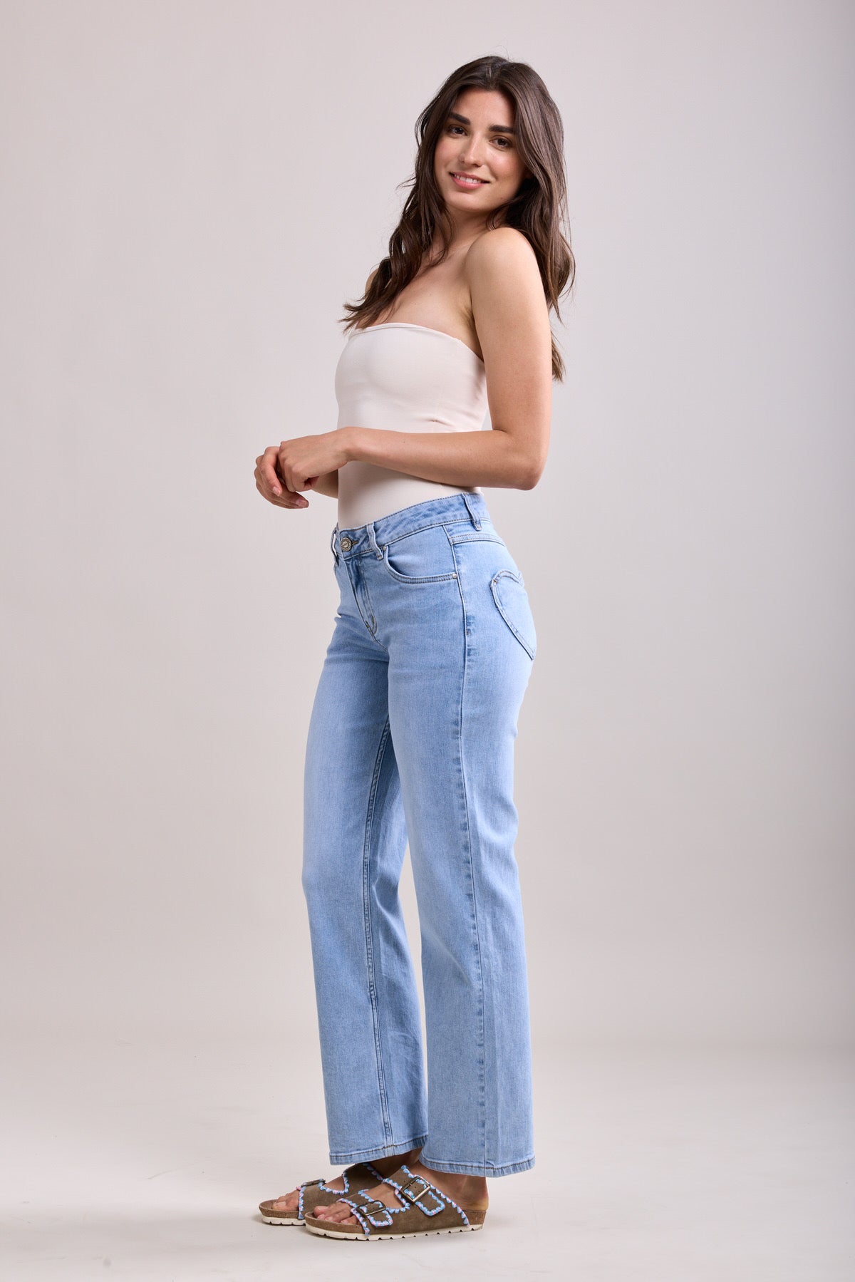YARA JEAN