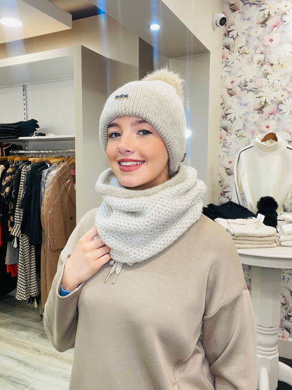 ANDREA OATMEAL HAT SET