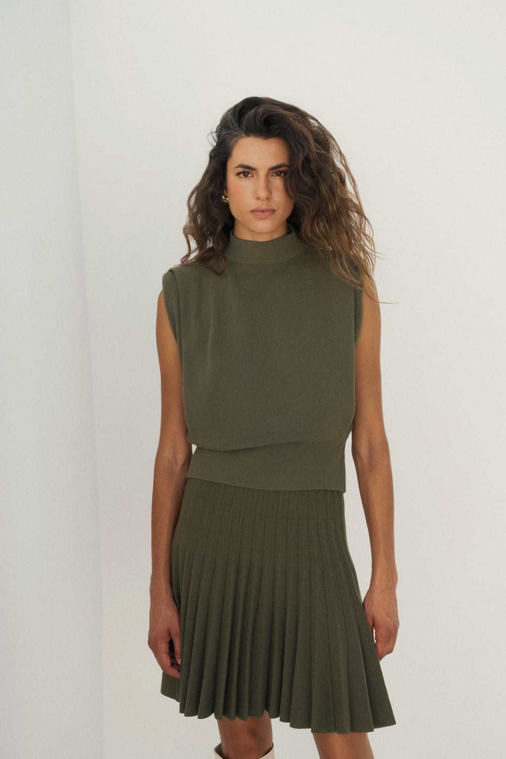 MARY KHAKI TOP