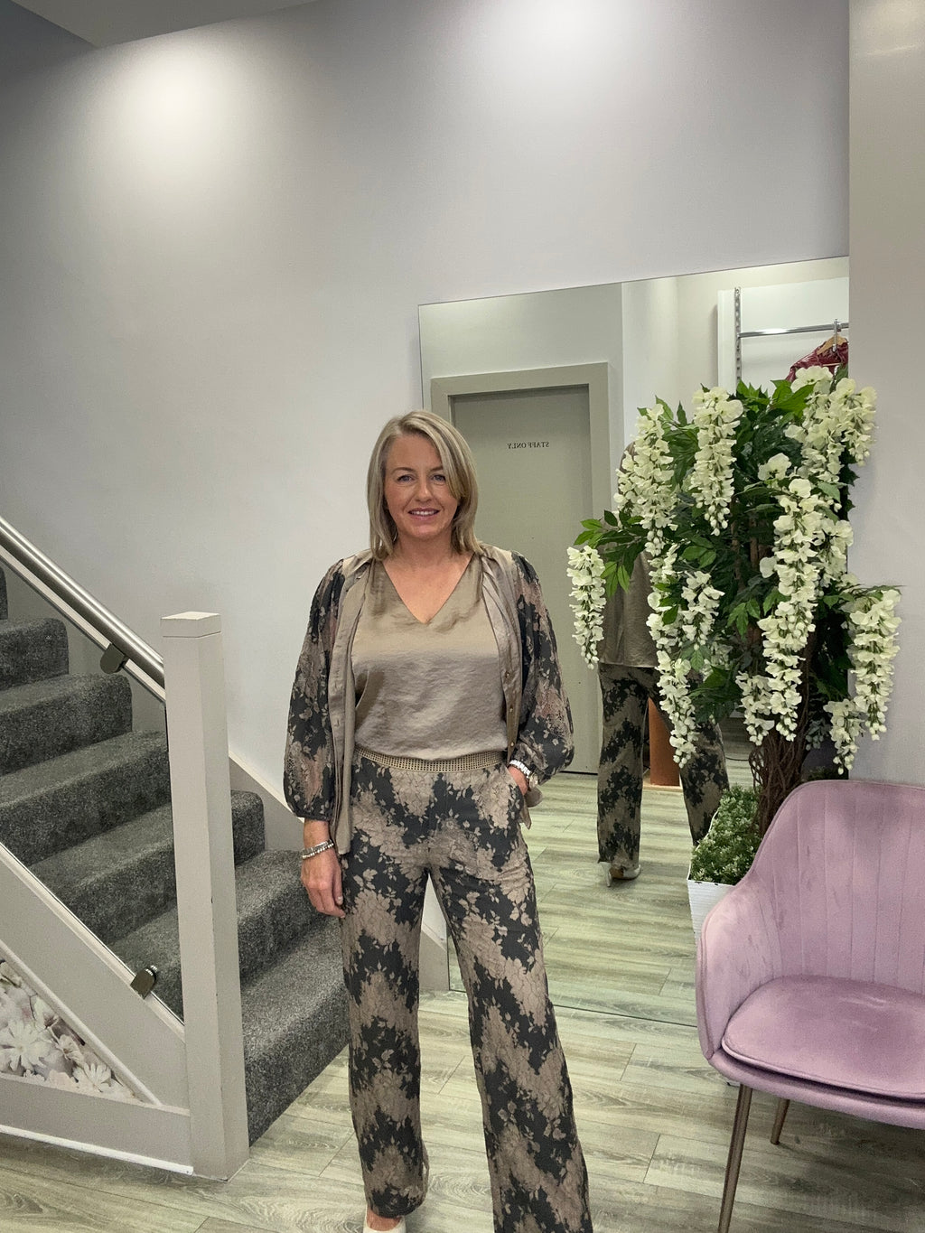 LACI BLOUSE