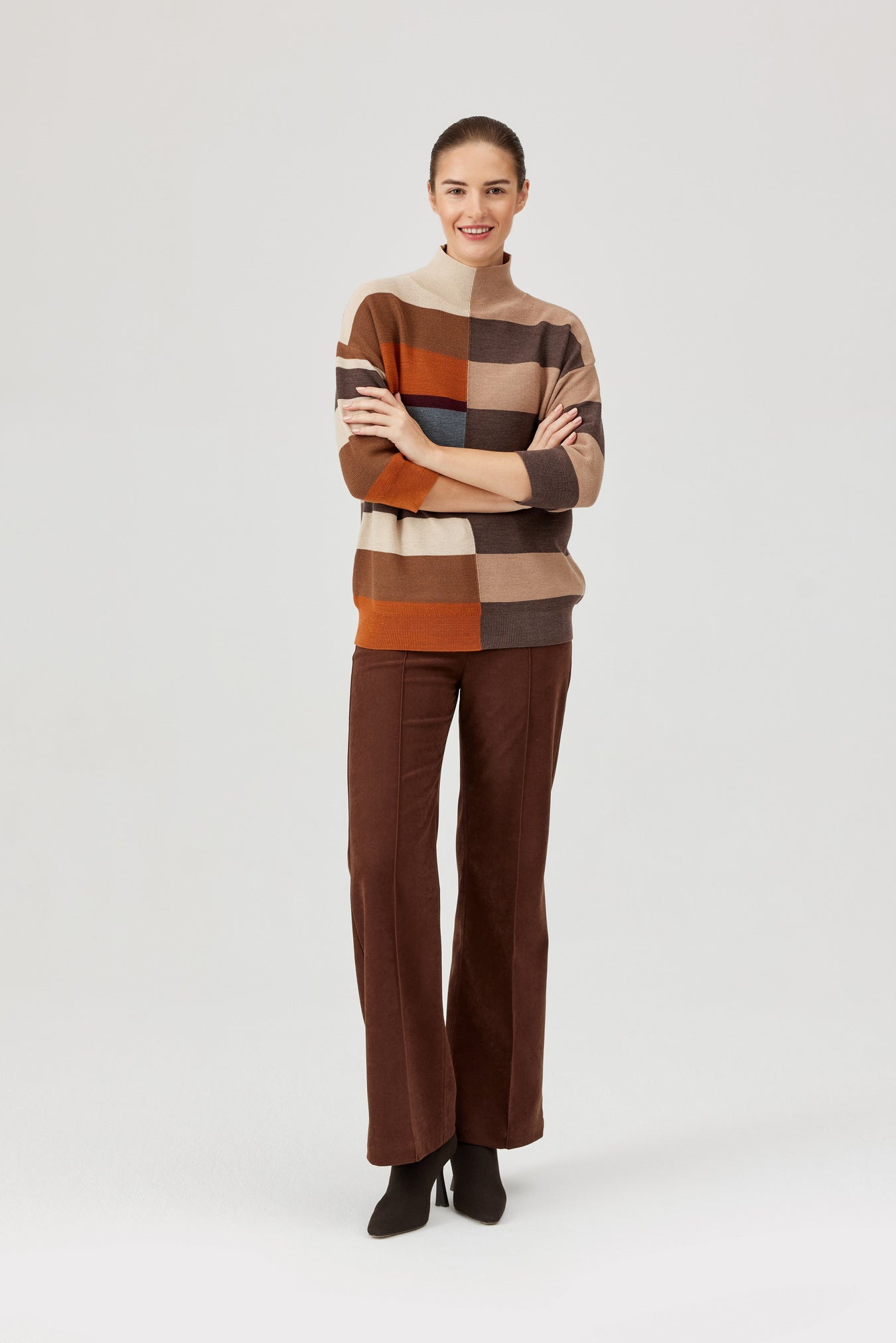 FINN SWEATER