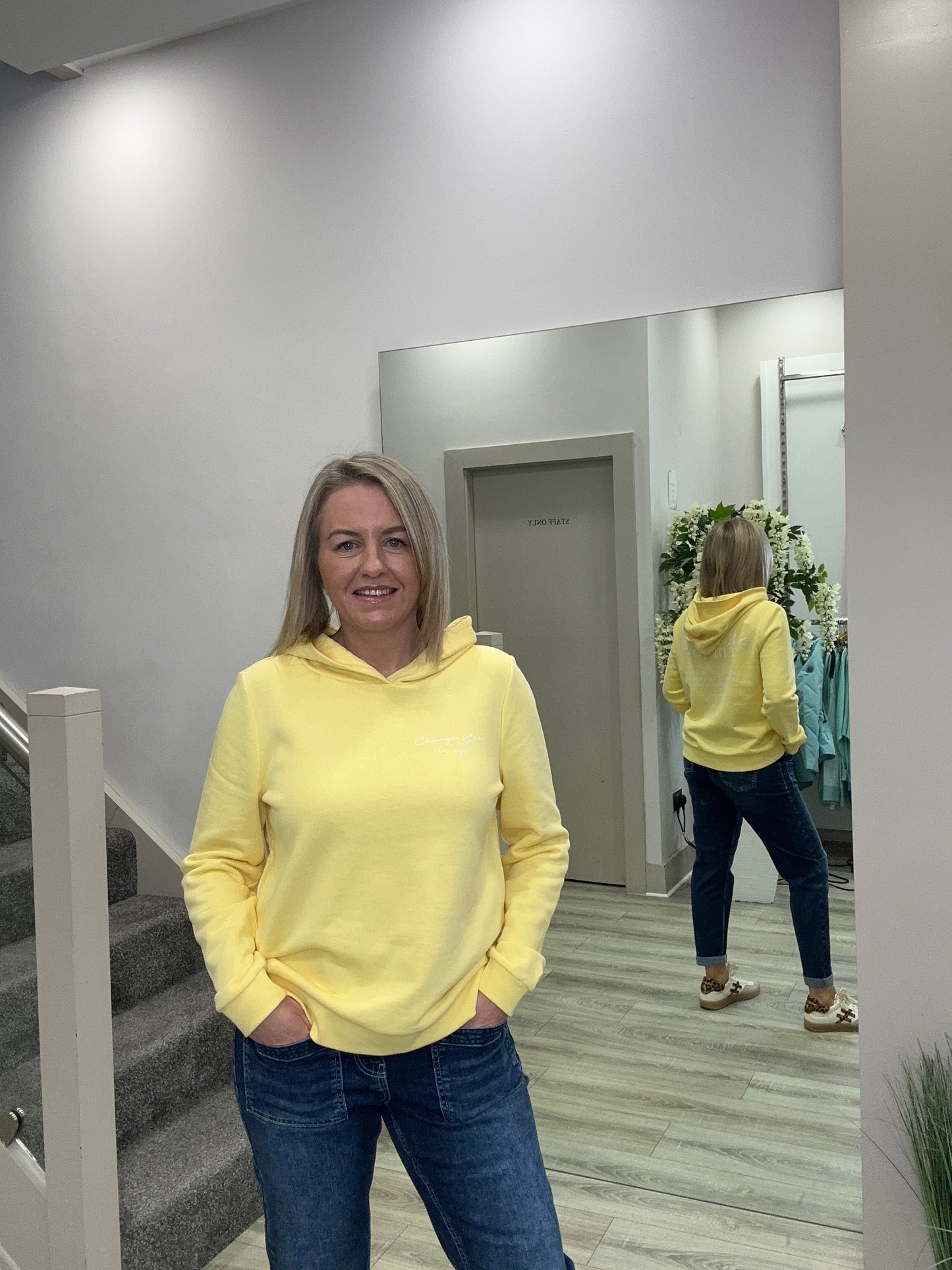 EDEN YELLOW SWEATER