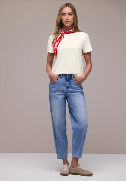 CHERRY CREAM TEE