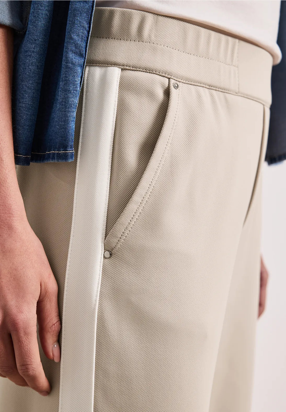 YIVA BEIGE TROUSER