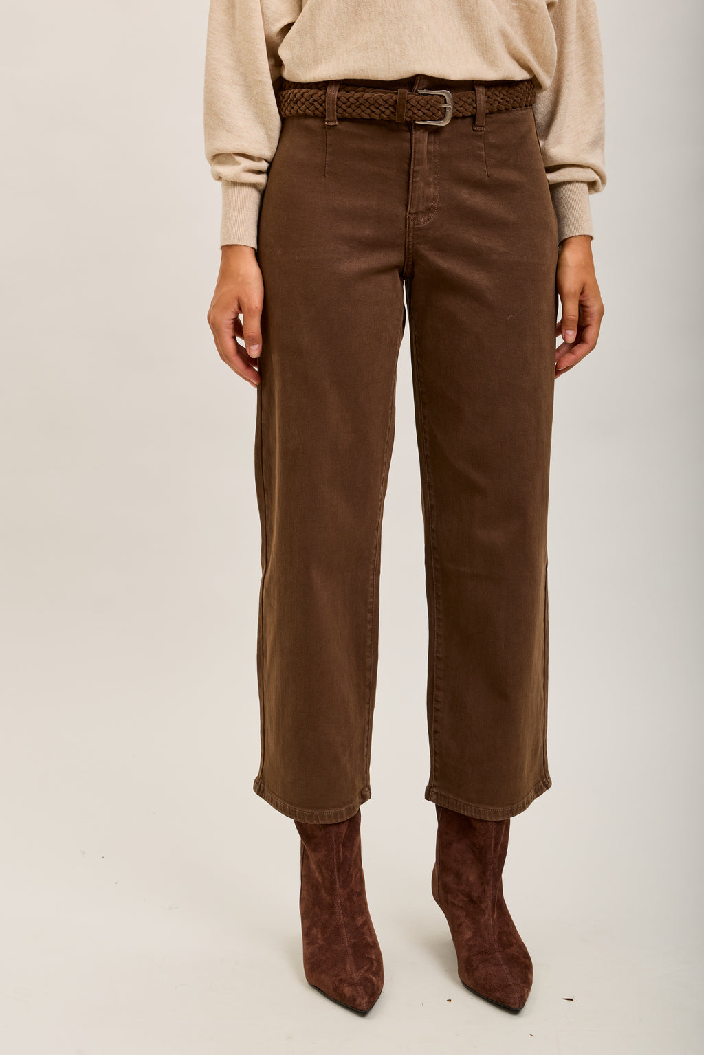 TYAN BROWN JEAN