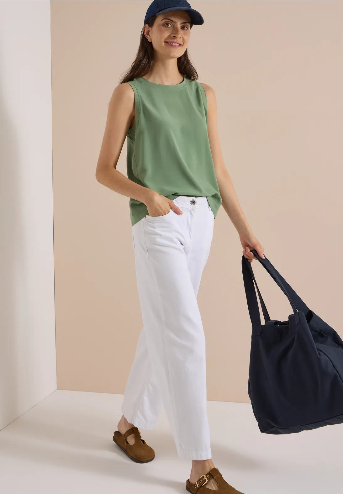 MINNA GREEN TOP
