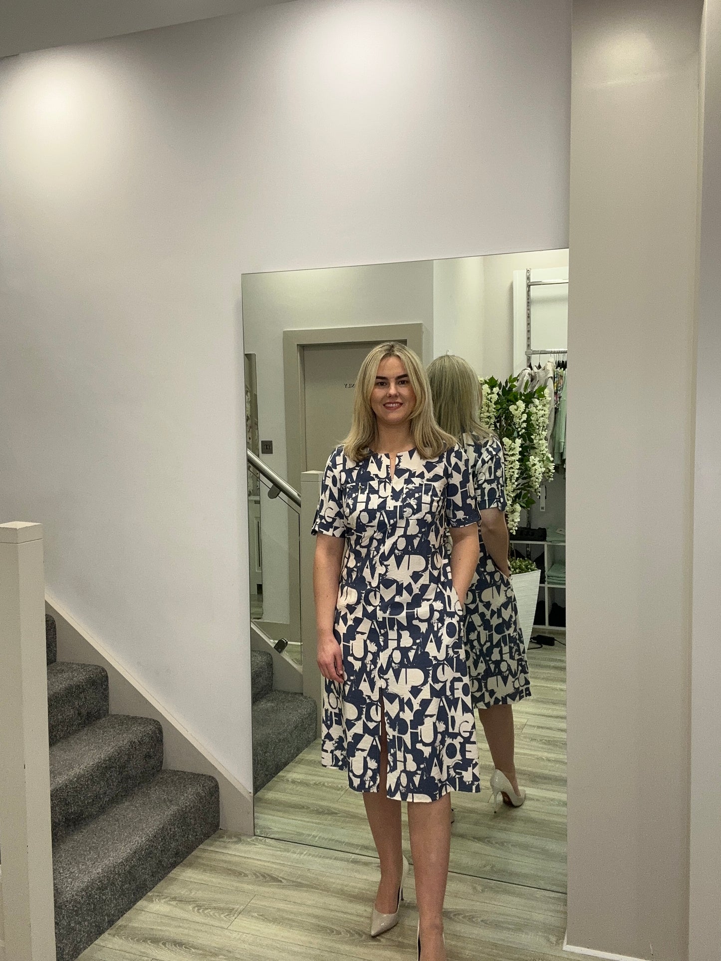 GLOA DRESS