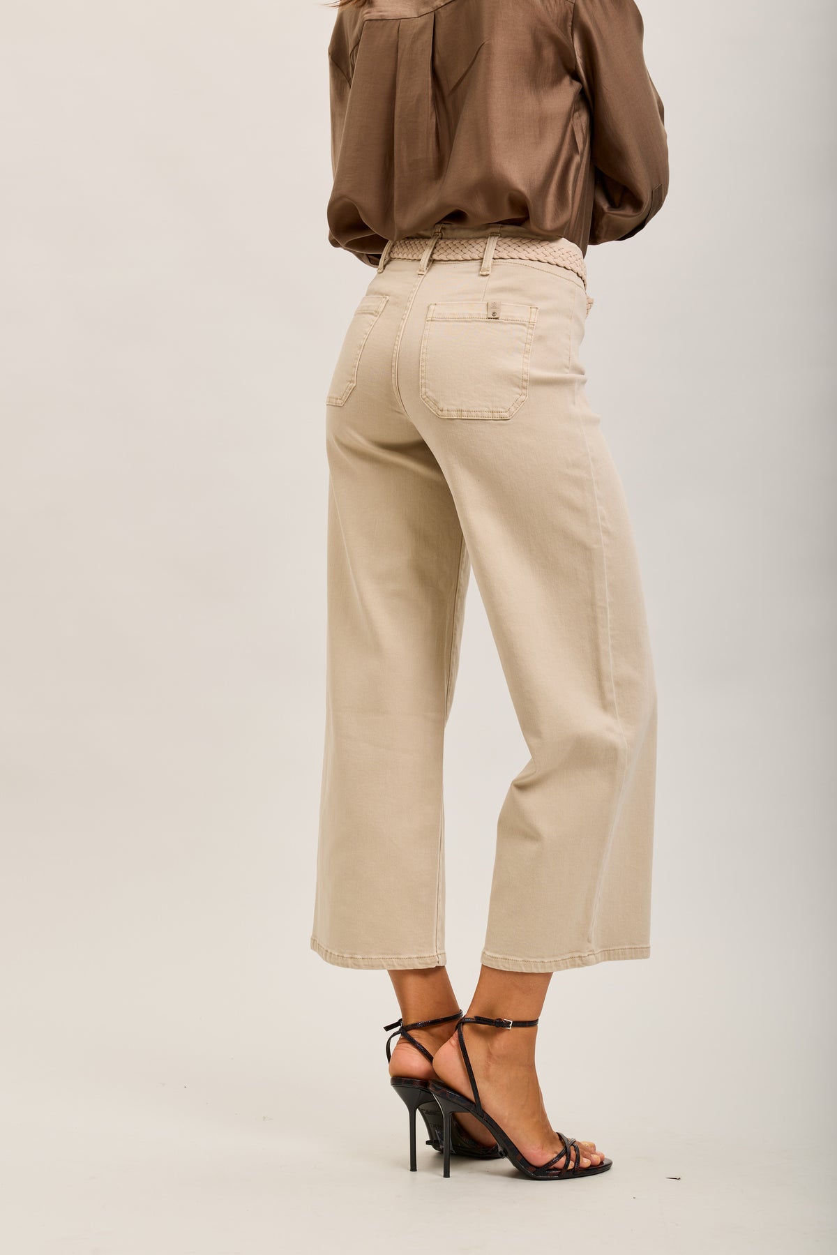TYAN BEIGE JEAN