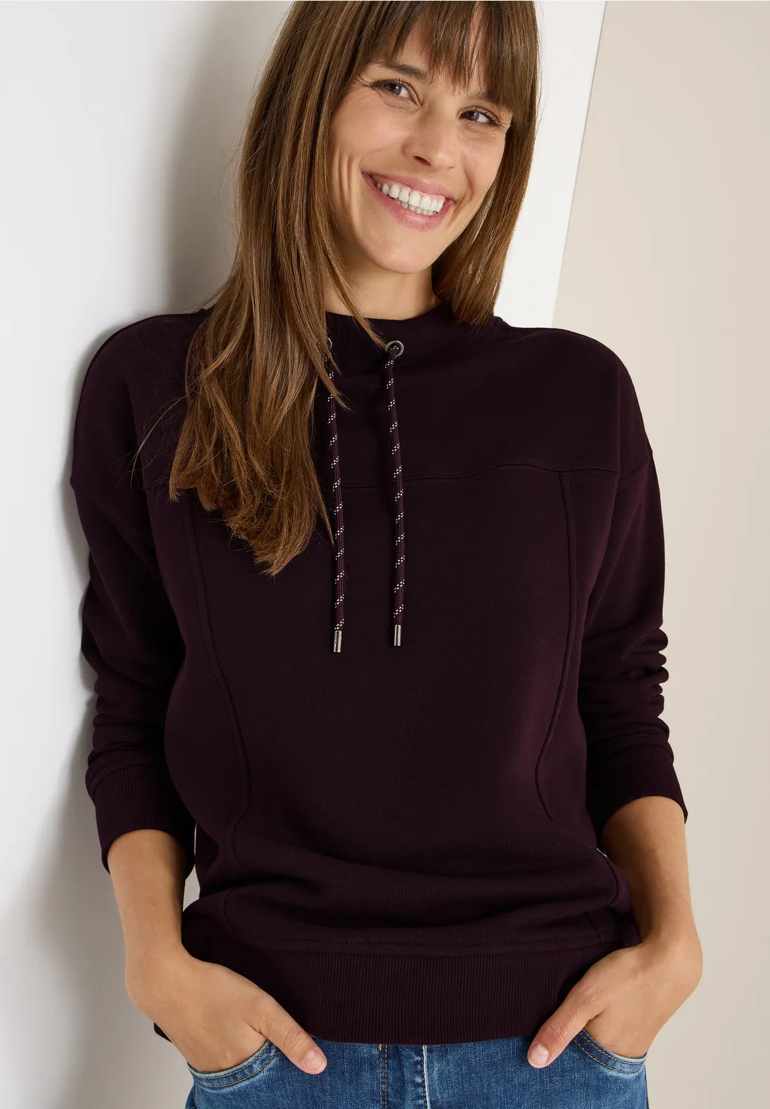 ABBEY WINE SWEATER