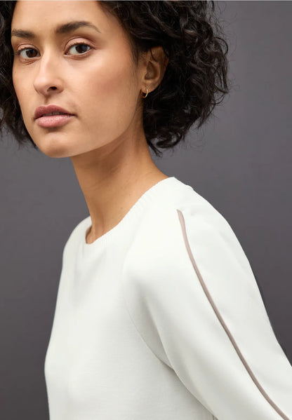 NOOR CREAM SWEATER