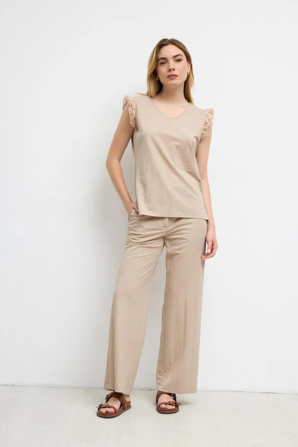 IRATXE BEIGE TROUSER