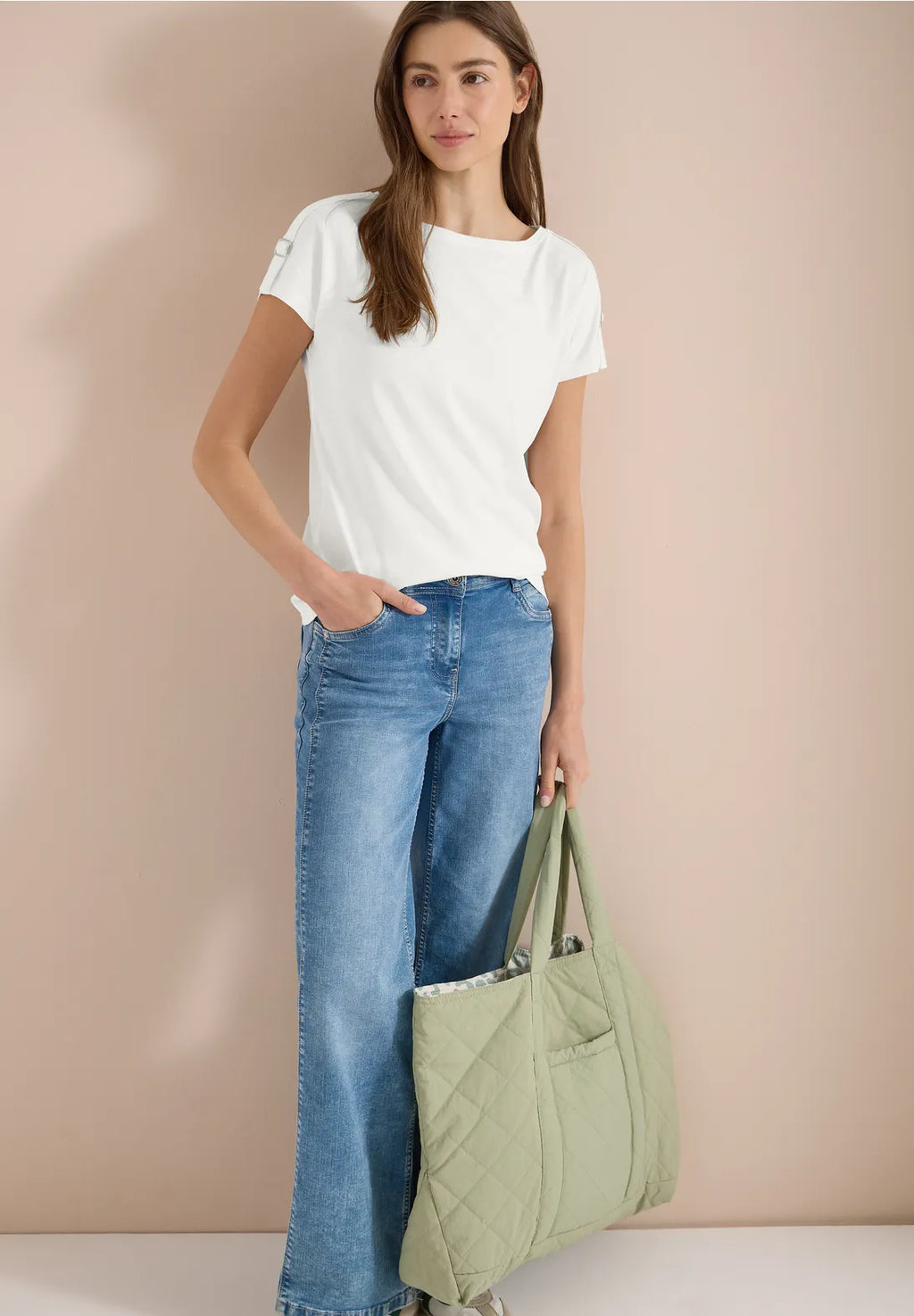 CALLIE WHITE TEE