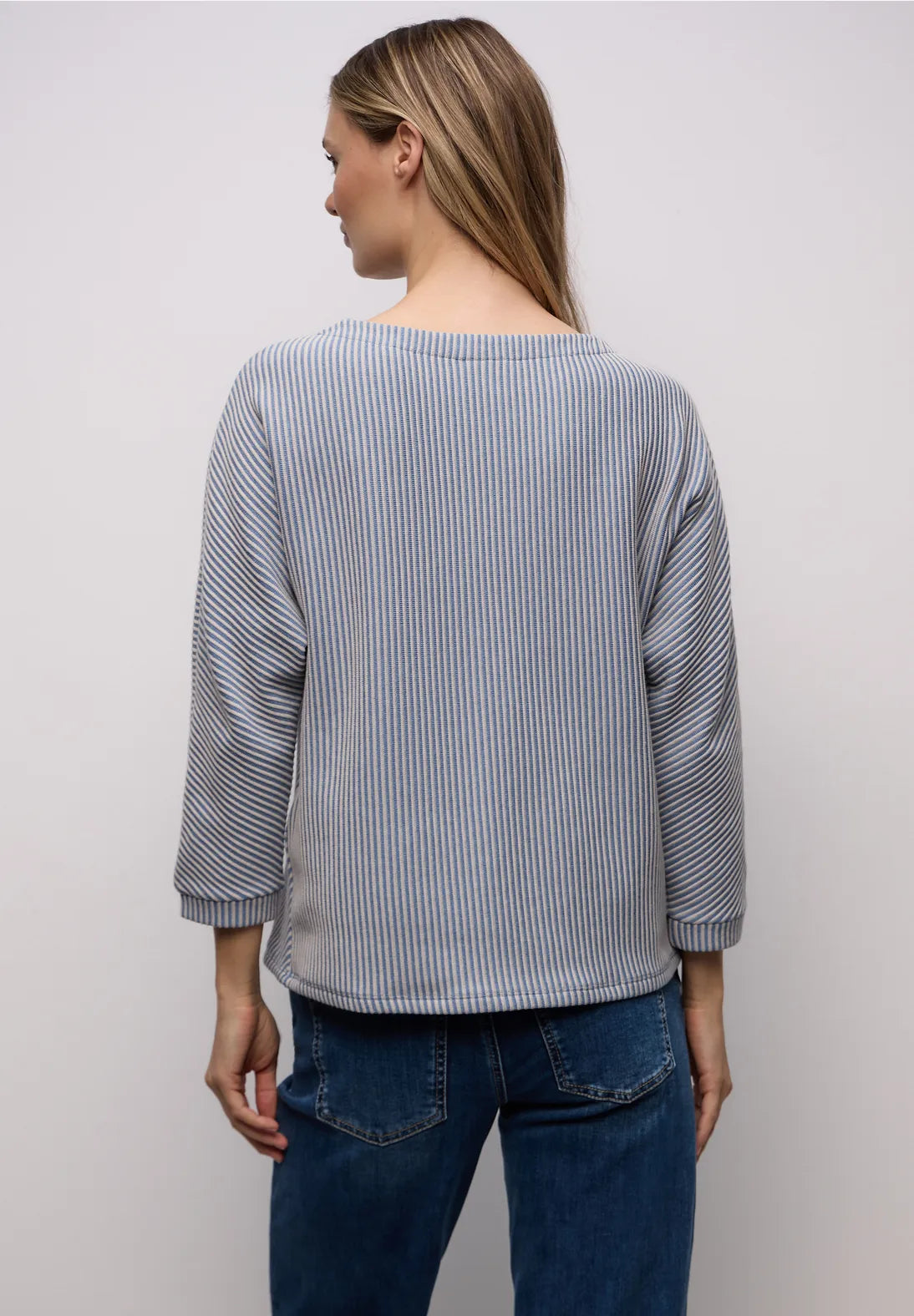 PIPA BLUE TOP