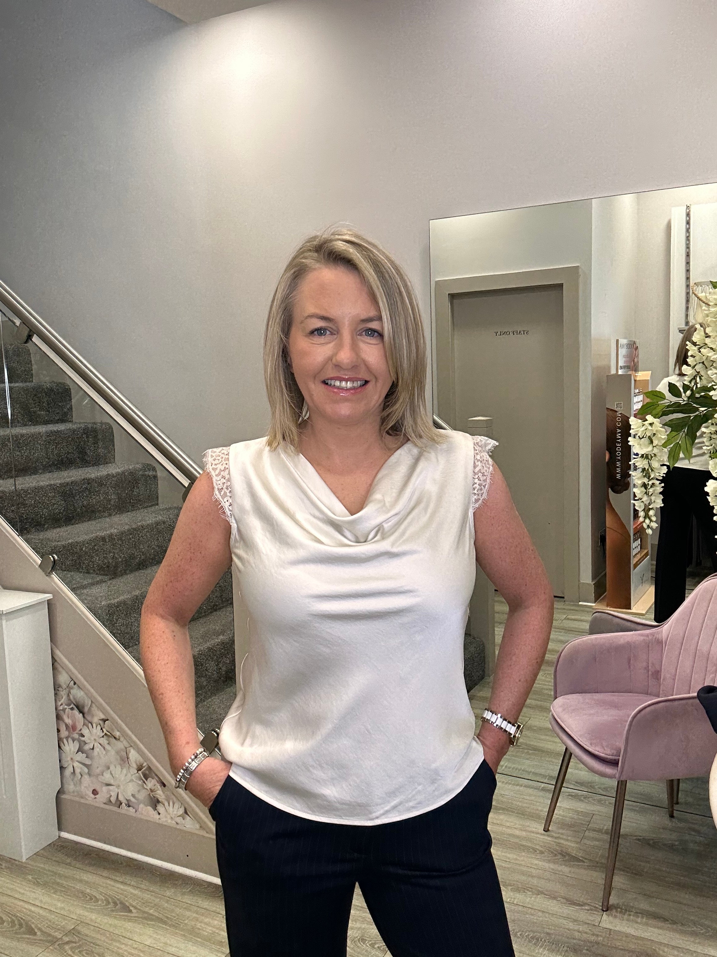 MONDA TAUPE TOP
