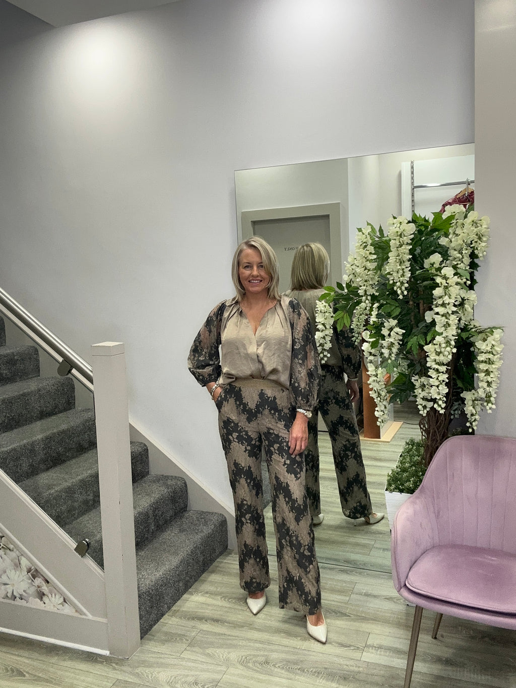 LACI BLOUSE