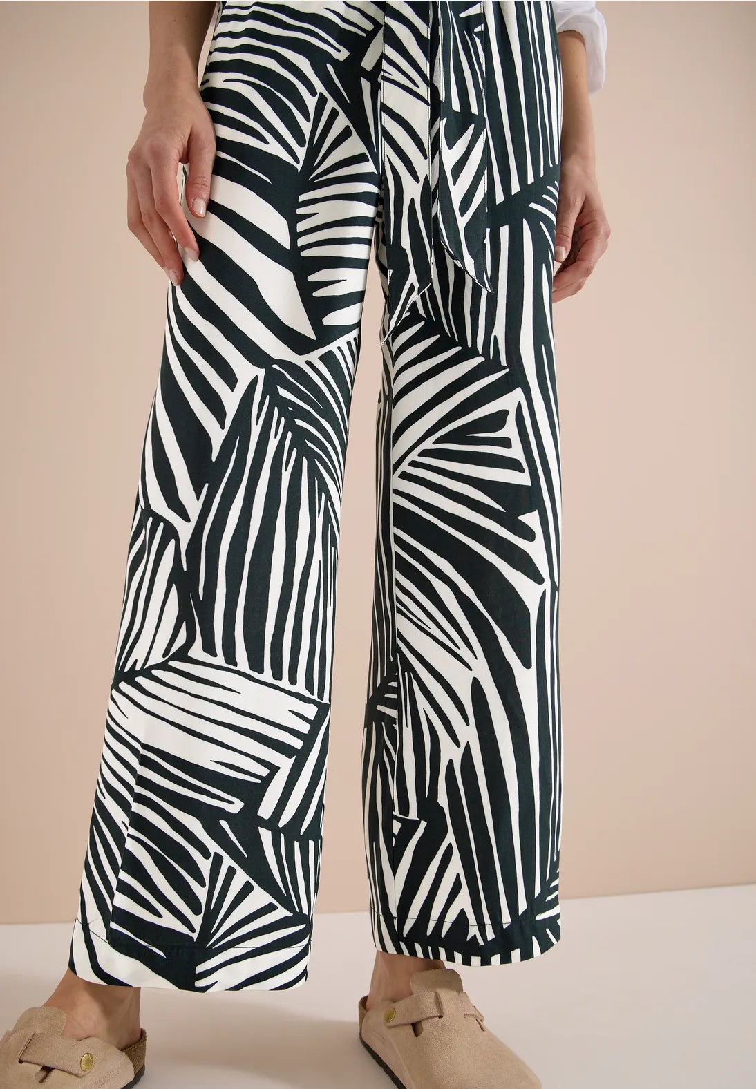 EVIA TROUSER