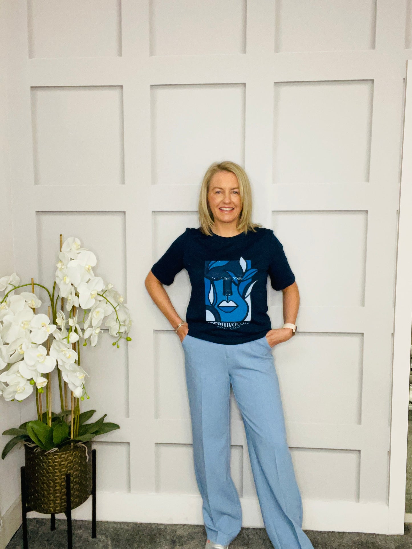 JENNIFER NAVY TEE