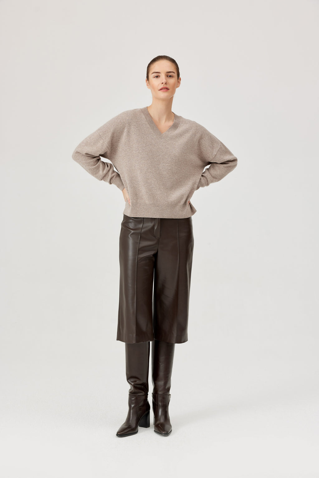 FREYA KNIT