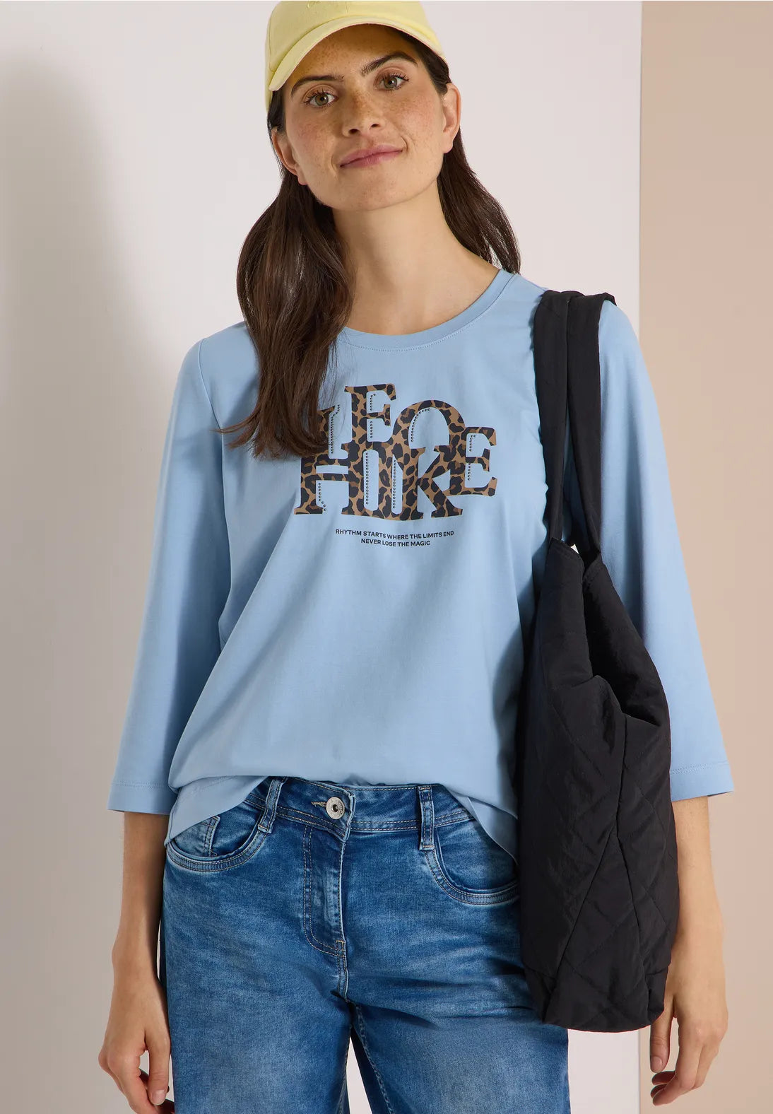 LEXI BLUE TOP