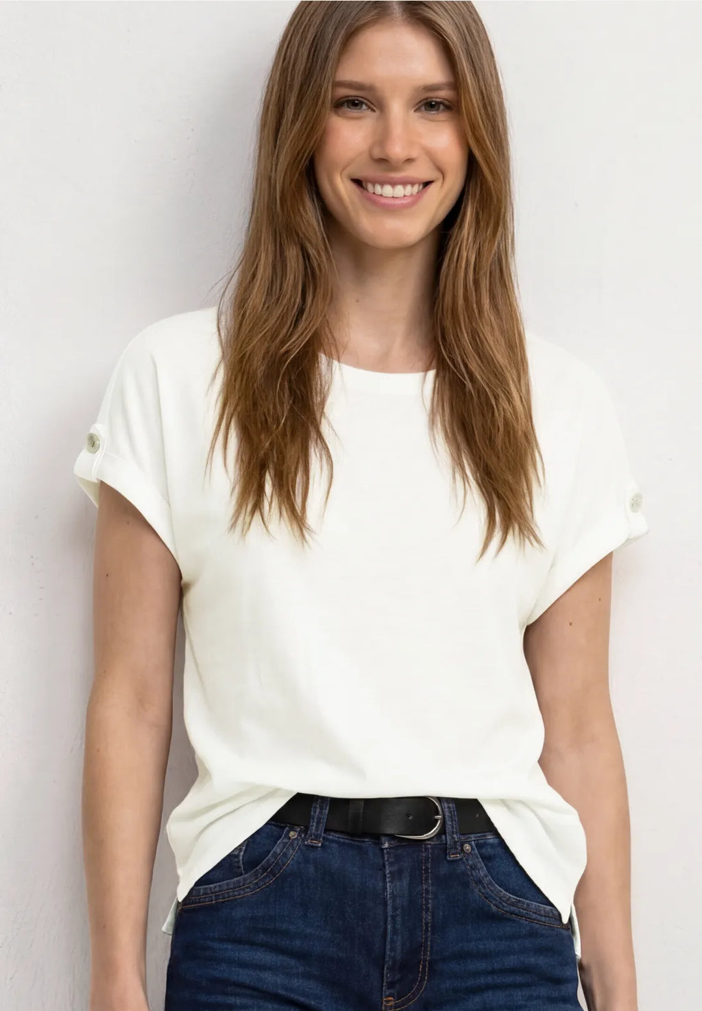 JEN WHITE TEE