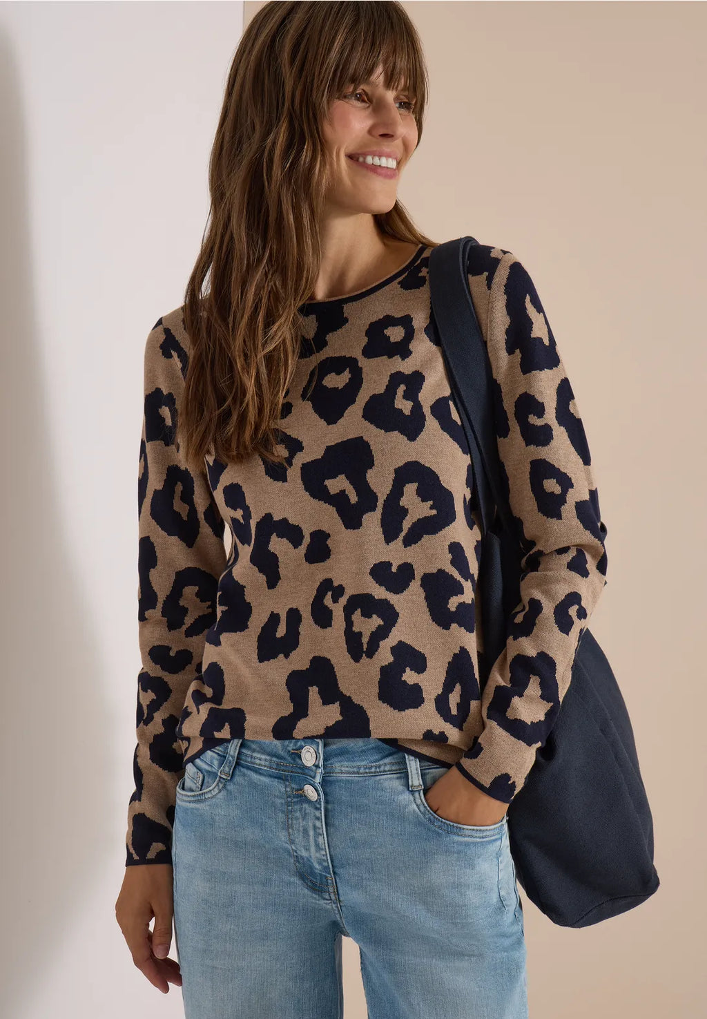LOLA TAUPE KNIT