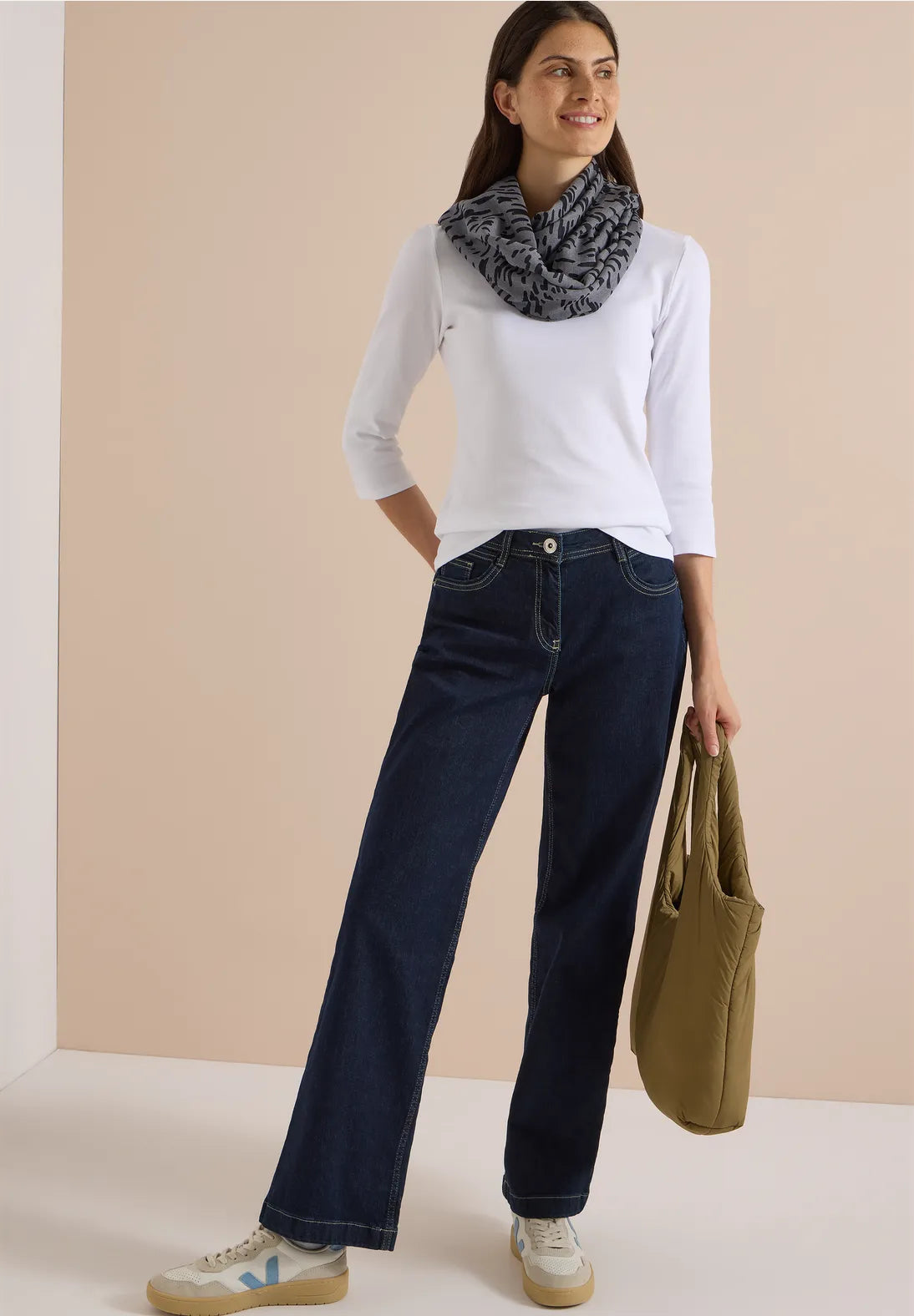 BELLA GREY SCARF