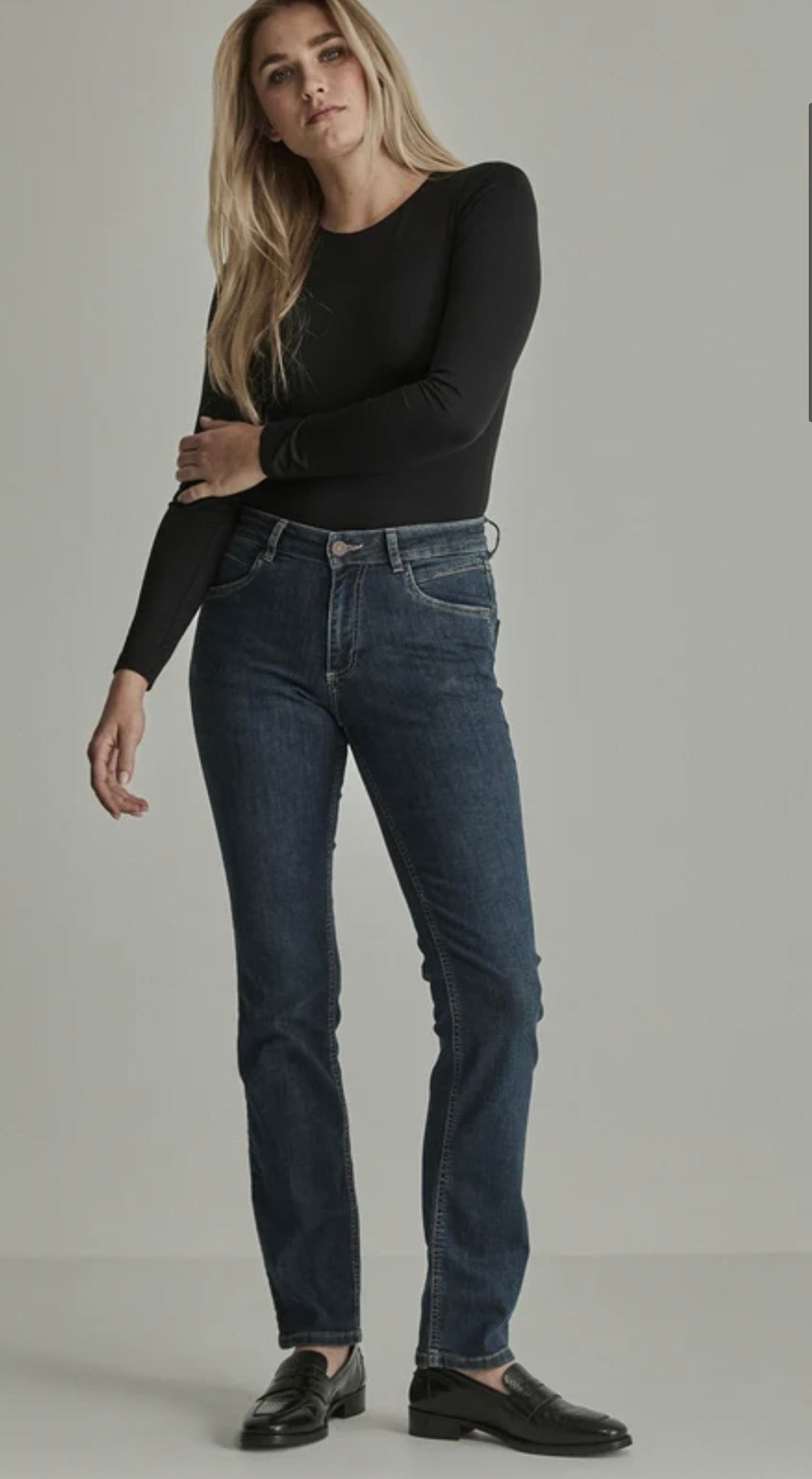 ANGIE AW26 JEANS