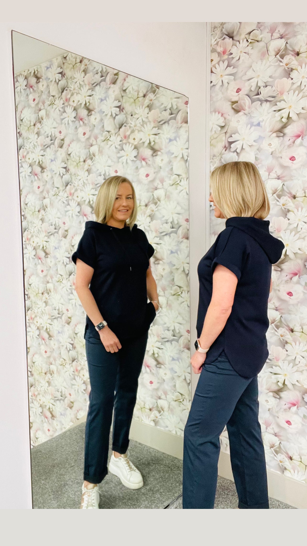 SUSAN NAVY TOP