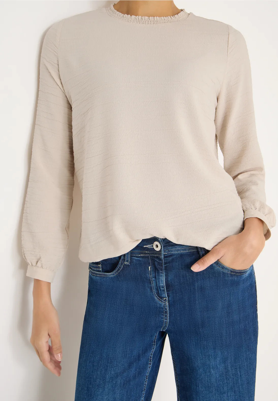 UNA BEIGE BLOUSE