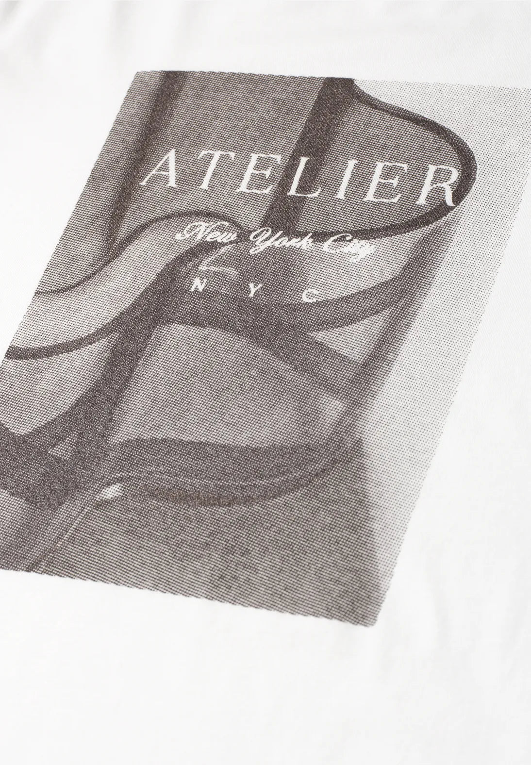 PAT WHITE T-SHIRT