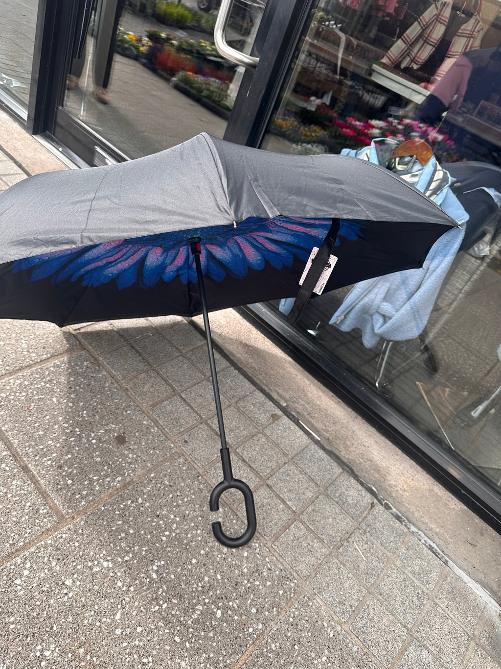 BLUE FLOWER UMBRELLA
