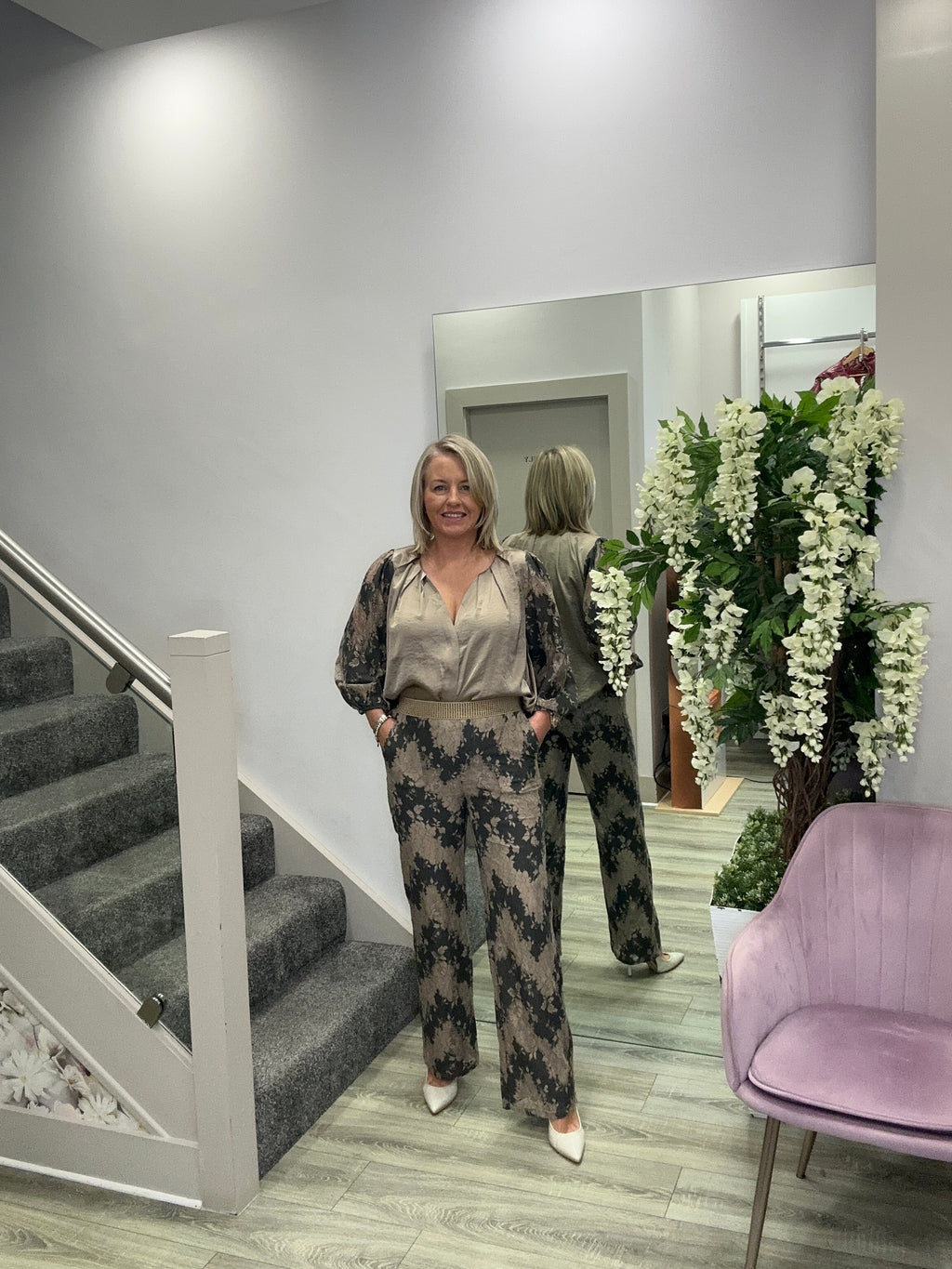 LACI BLOUSE