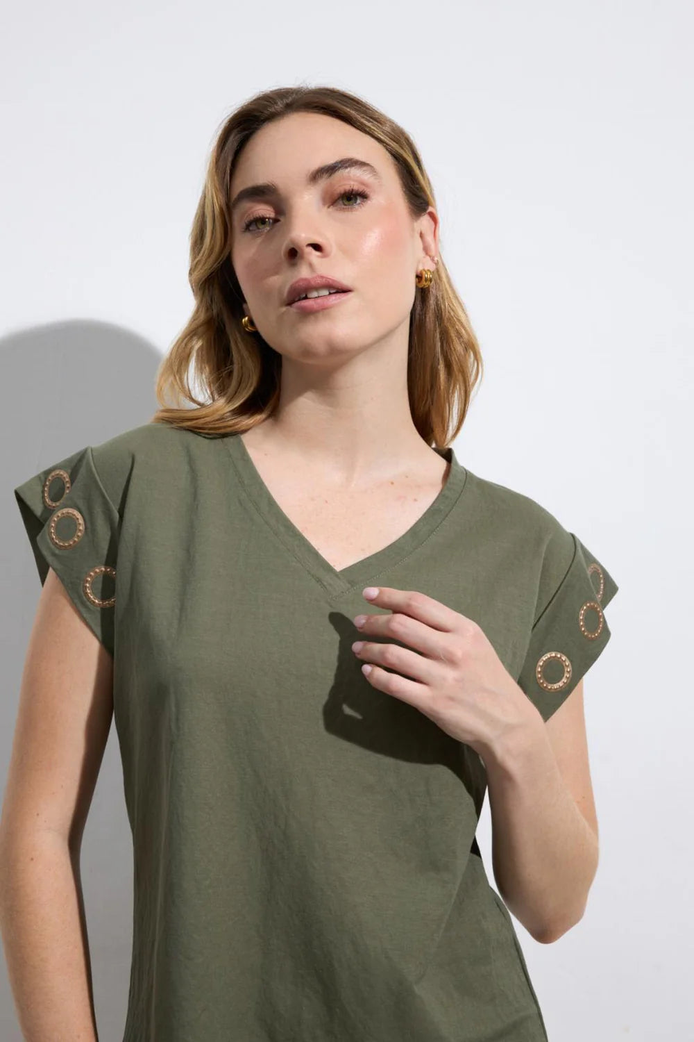 HIBI KHAKI TOP